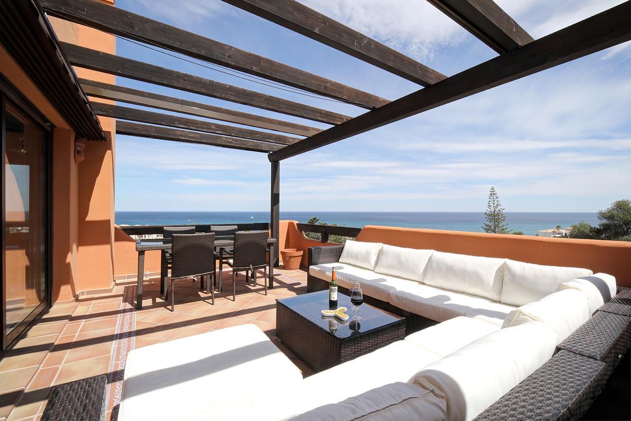 Jardines De Nueva Galera Cozy Penthouse Daire Estepona Dış mekan fotoğraf