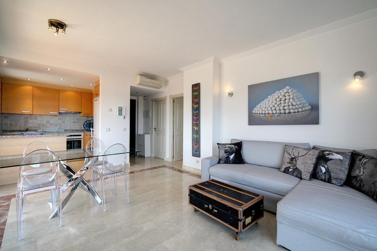 Jardines De Nueva Galera Cozy Penthouse Daire Estepona Dış mekan fotoğraf