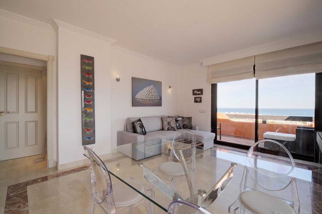 Jardines De Nueva Galera Cozy Penthouse Daire Estepona Dış mekan fotoğraf