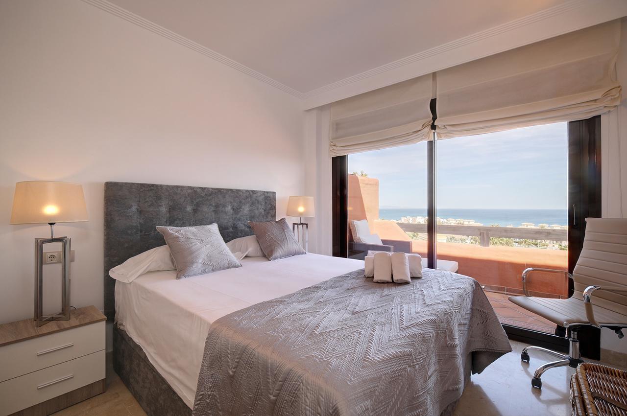 Jardines De Nueva Galera Cozy Penthouse Daire Estepona Dış mekan fotoğraf